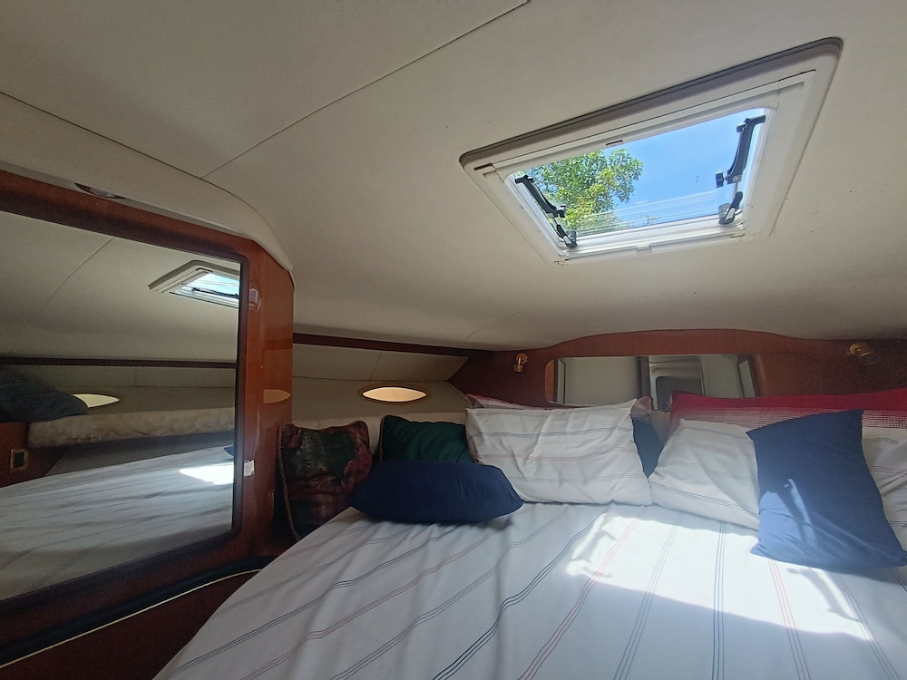 Superior Mobile Home, Sea View
