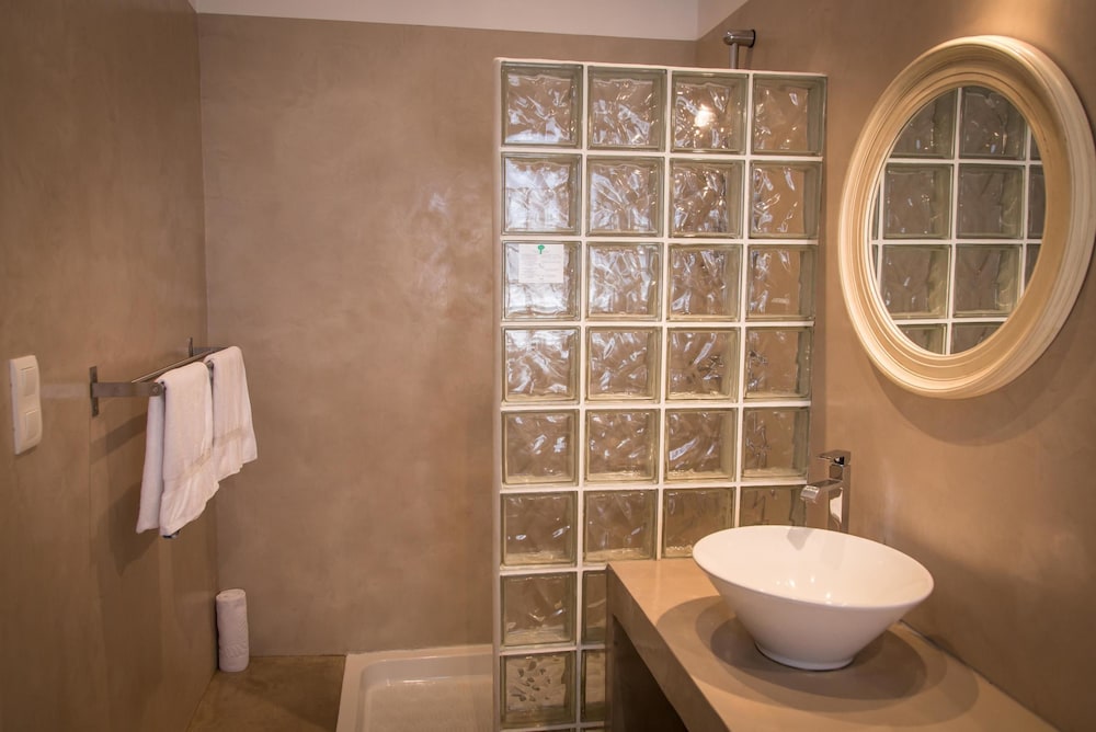 Superior Triple Room, Terrace - Photo 7