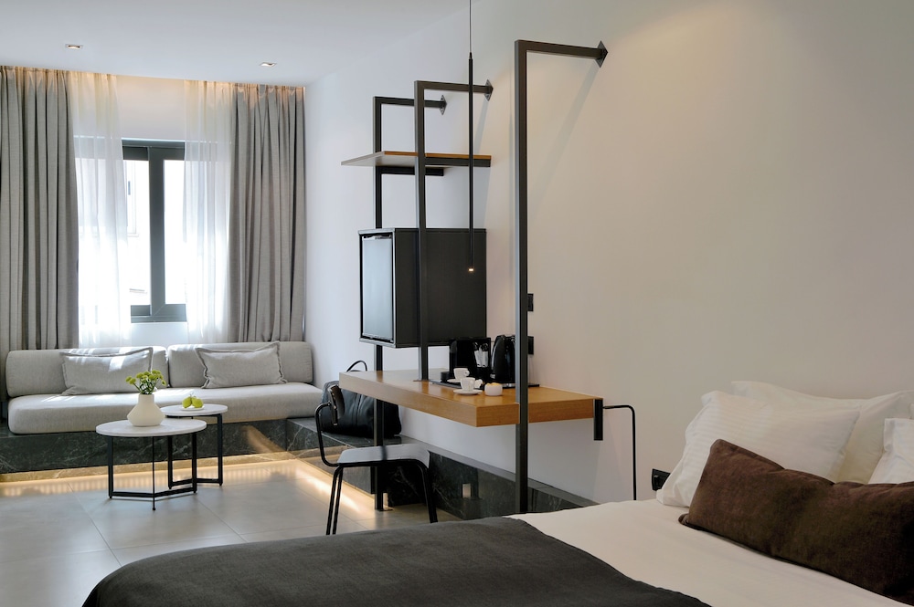 Standard Room photo 1