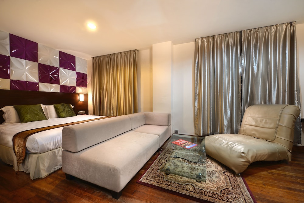 Junior Suite, 1 King Bed