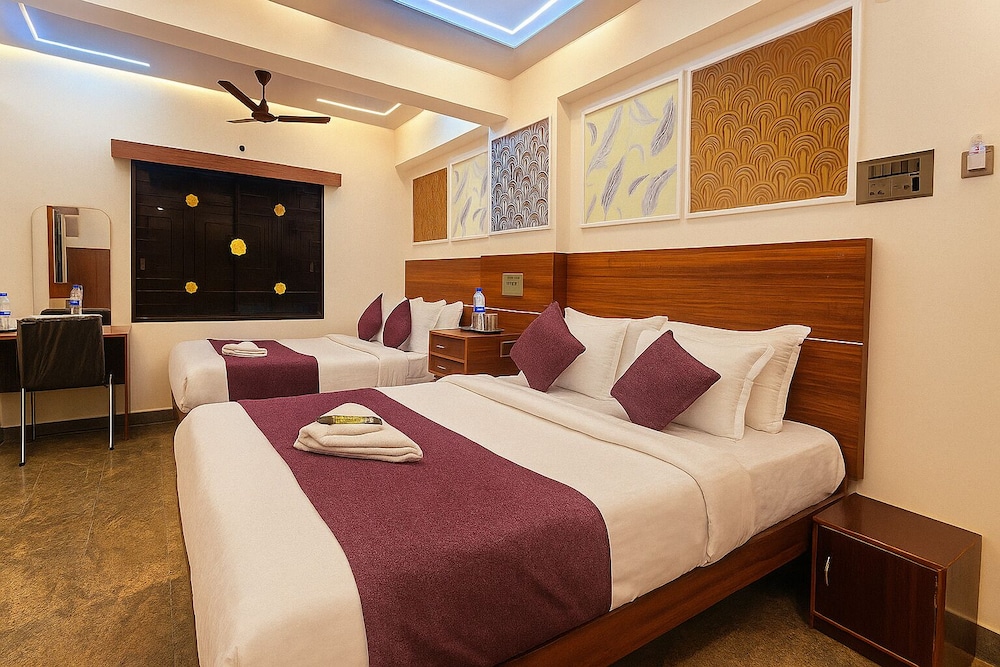 Deluxe Studio Suite