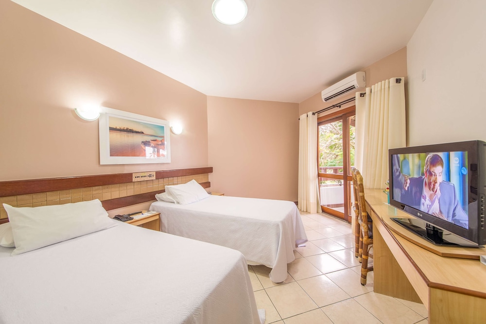 Standard Room, Multiple Beds, Non Smoking