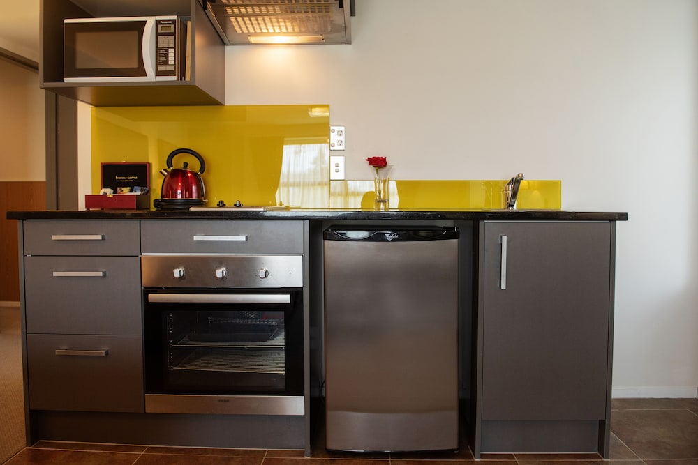 Executive Business Suite - Photo 1