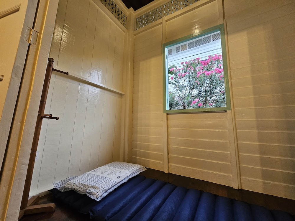 Comfort Room, 1 Bedroom, Non Smoking photo 2