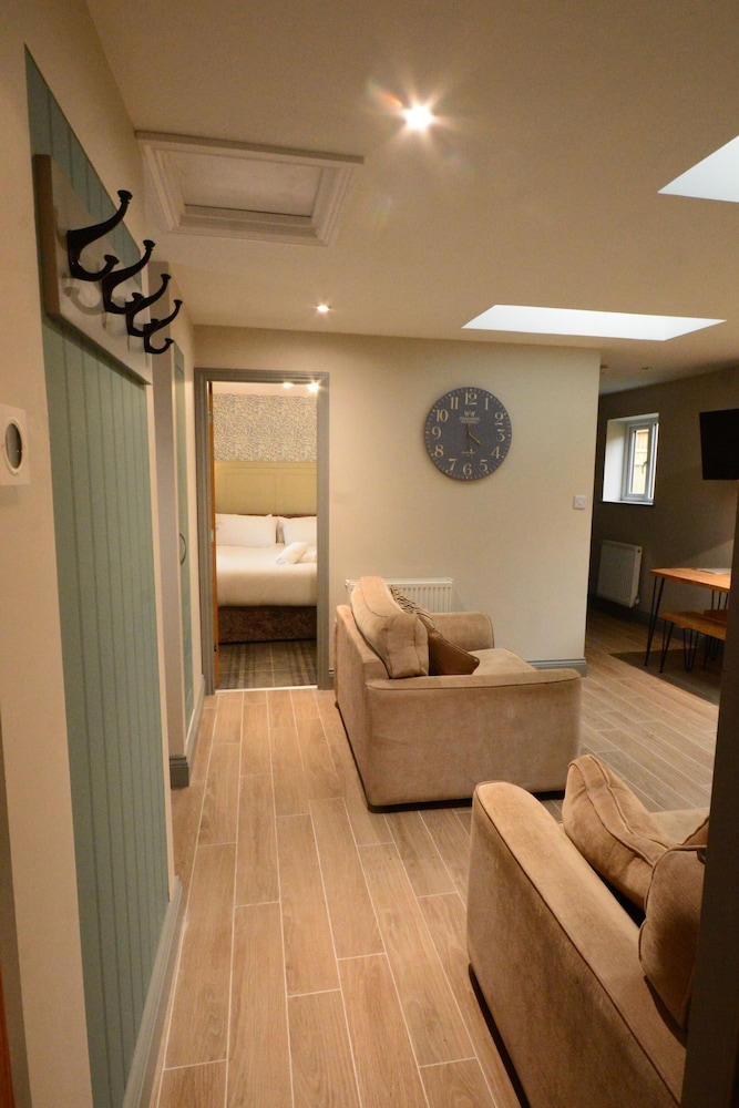 Cottage, Ensuite, Courtyard View (2 bedroom) photo 2