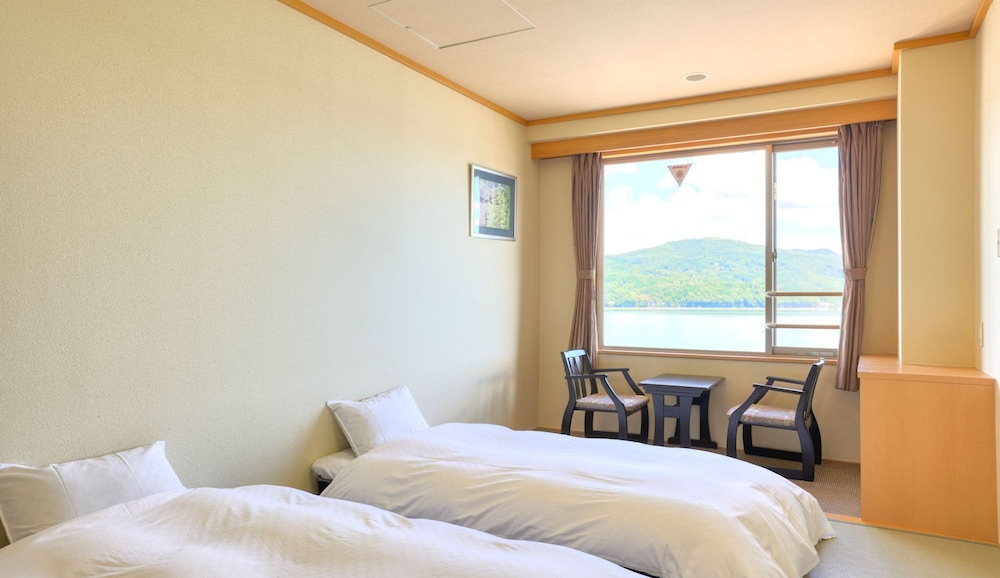 Triple Room, Lake Yamanaka View (Non-Smoking) photo 1