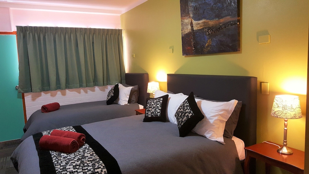 Deluxe Twin Room photo 1