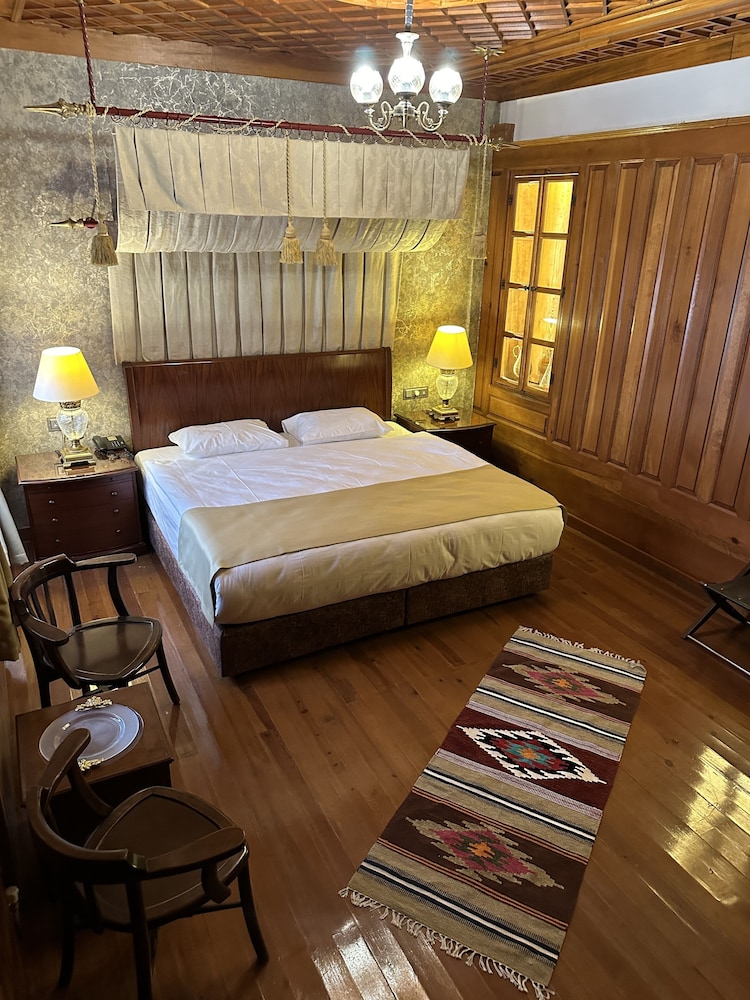 Standard Room photo 1