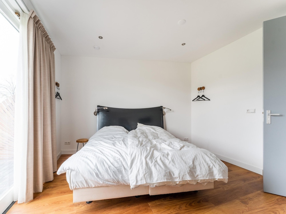 House photo 2