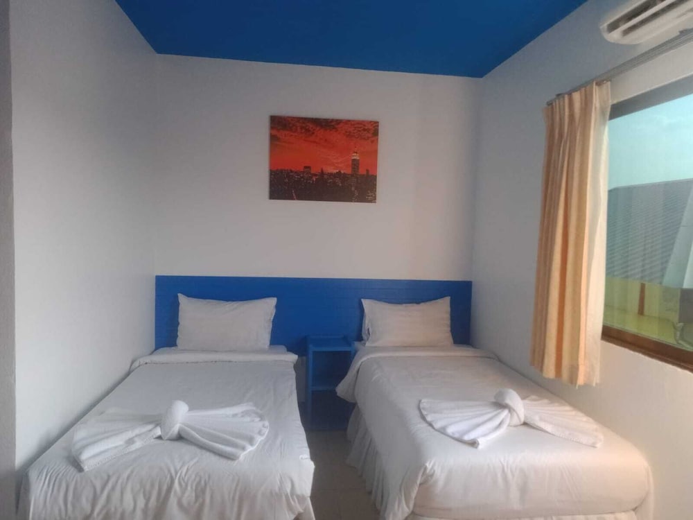 Standard Twin Room, 2 Twin Beds, Non Smoking, City View