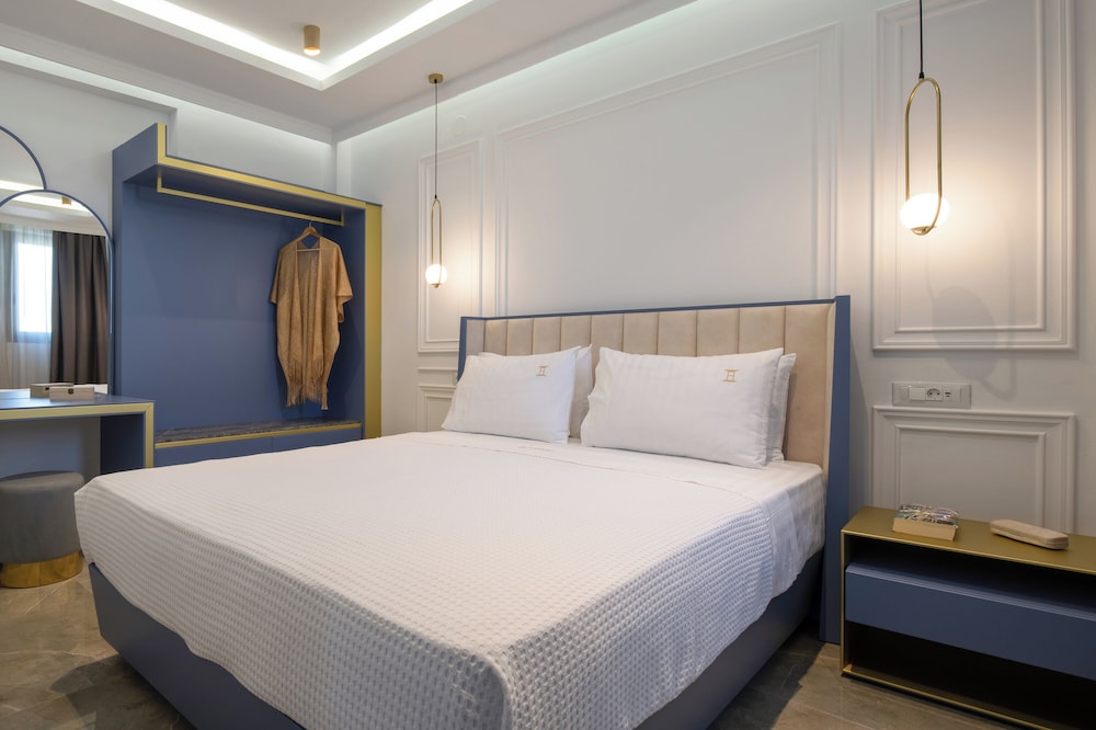 Deluxe Apartment, 1 Bedroom, Balcony, Sea View
