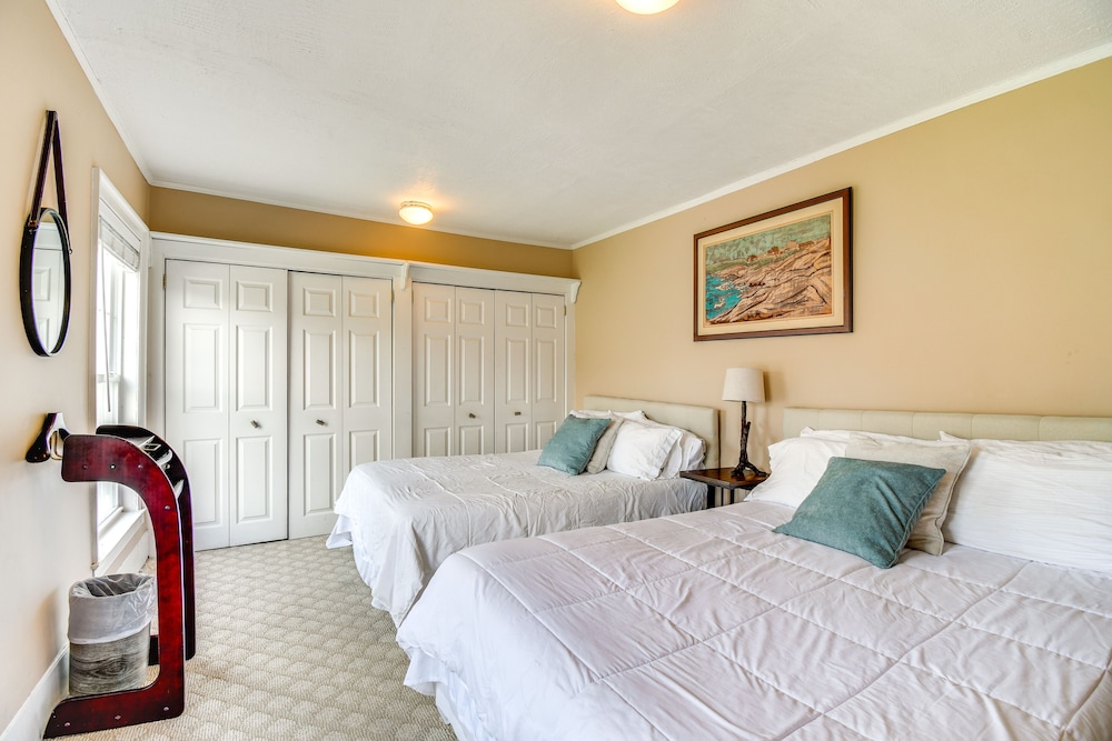 House (4 Bedrooms) photo 2