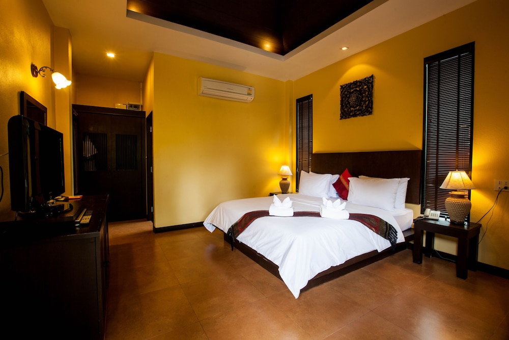 Chalicha Suite