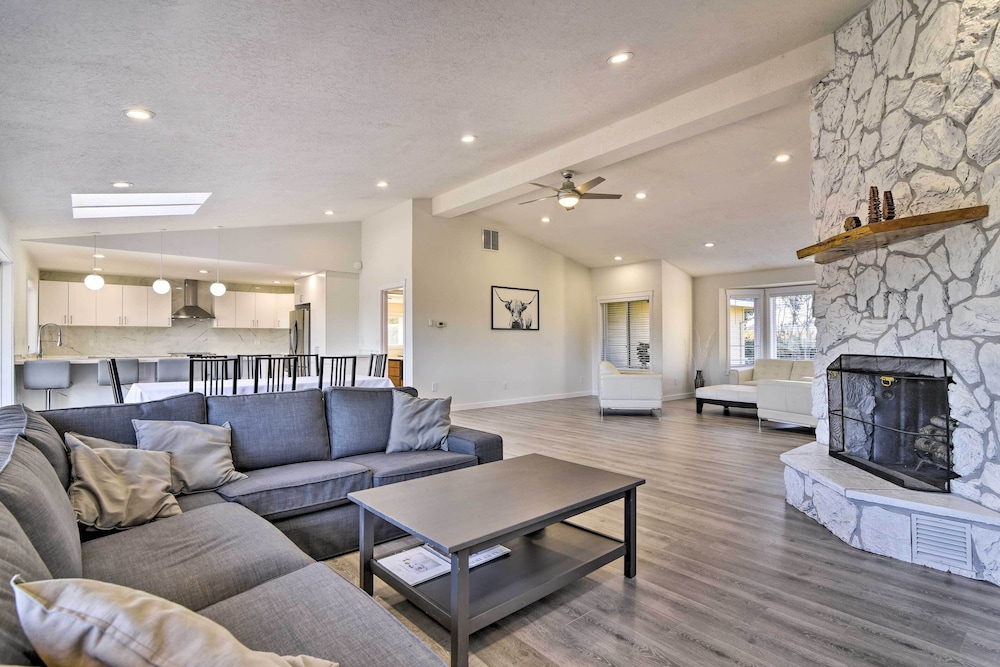 House (5 Bedrooms) photo 1