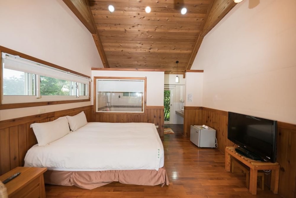 Standard 1 Bedroom Cabin photo 1