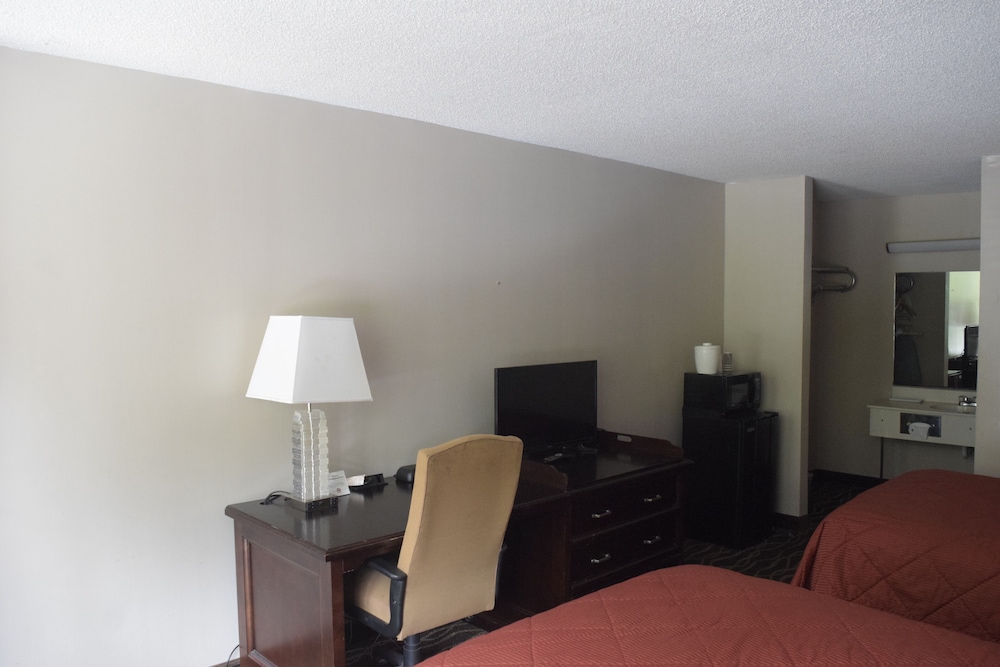 Standard Room, 2 Double Beds photo 2
