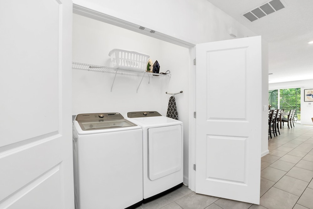 Stunning Family Home Sleeps 24 Vpr101, Billede 22