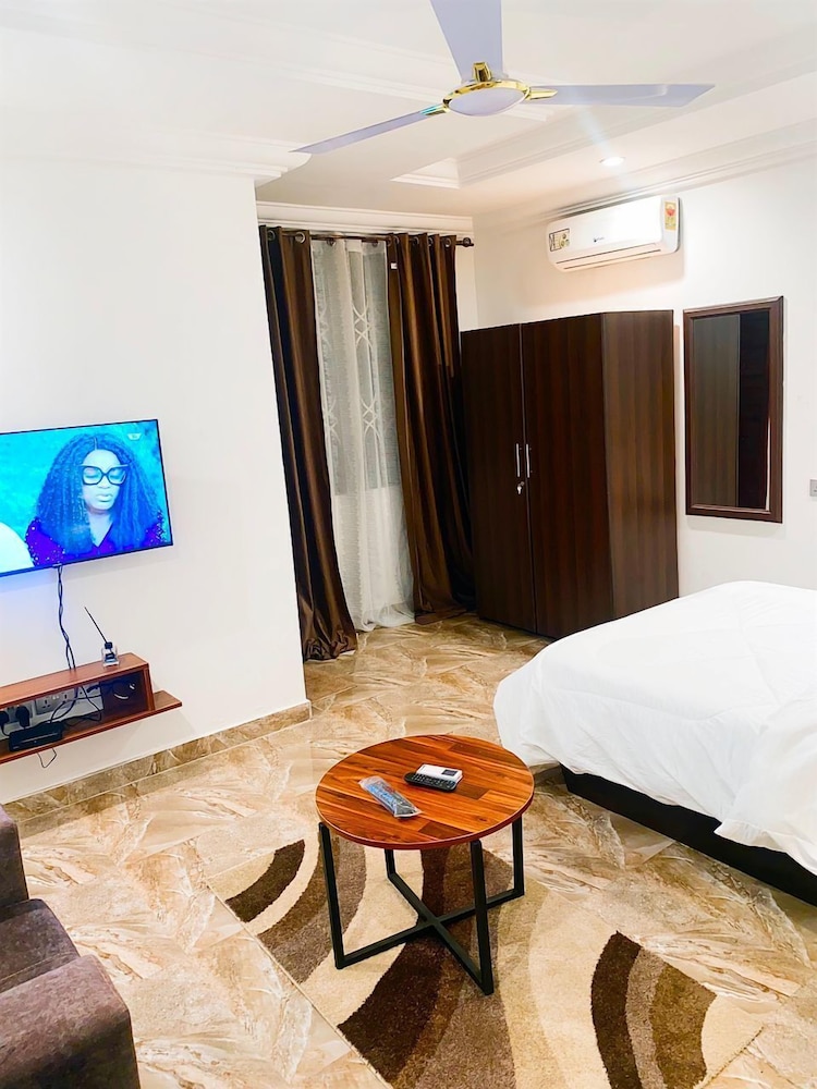 Standard Single Room, 1 Double Bed, Kitchenette