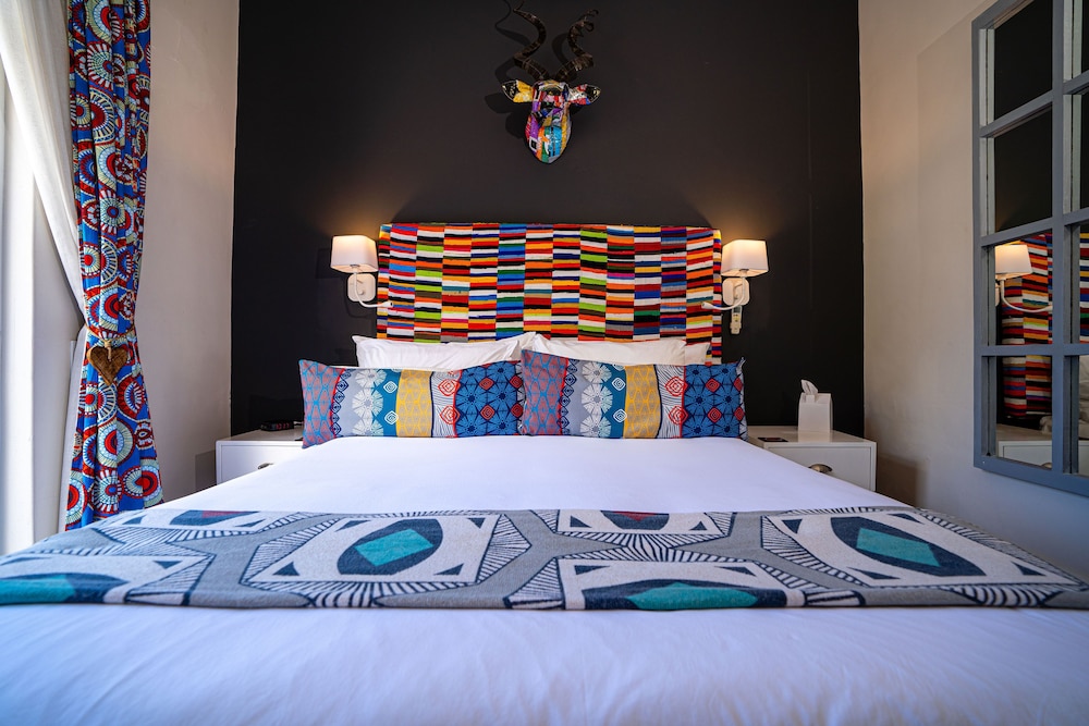 Deluxe Suite, 1 Bedroom, Terrace, Mountain View