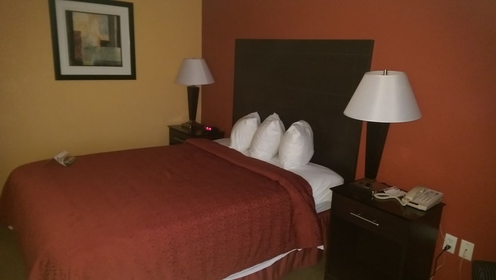 Room, 1 Queen Bed, Accessible, Non Smoking - Photo 1