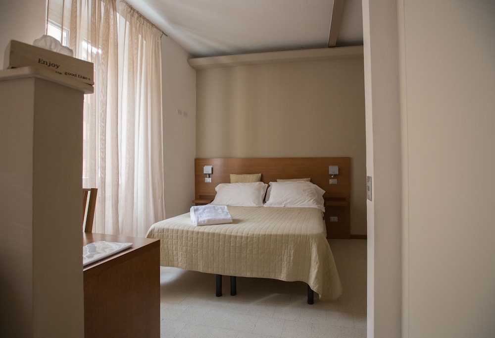 Classic Double Room (Becaa) photo 2