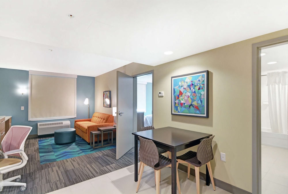 Suite, 1 King Bed, Accessible (Roll-In Shower) - Photo 1