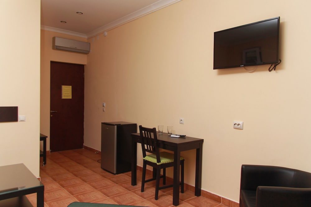 Comfort Triple Room photo 2