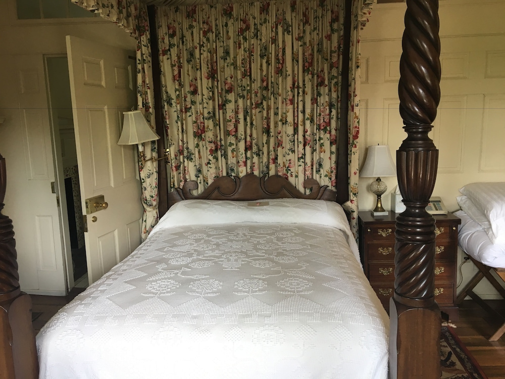 Lincoln Room photo 1