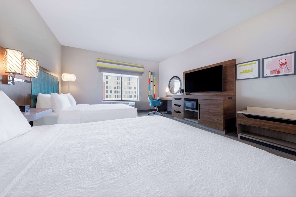 Room, 2 Queen Beds (Hearing) - Photo 5