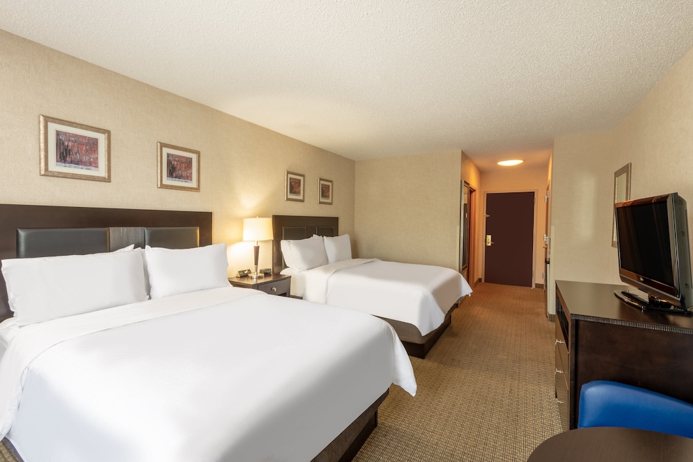 Suite, 2 Queen Beds - Photo 5