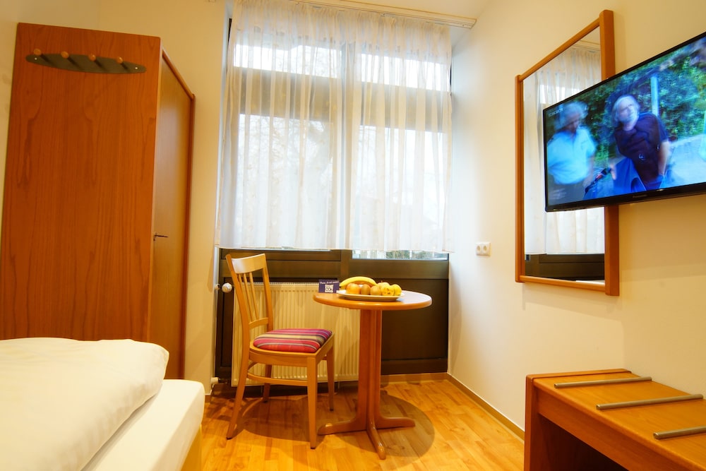Classic Single Room photo 3