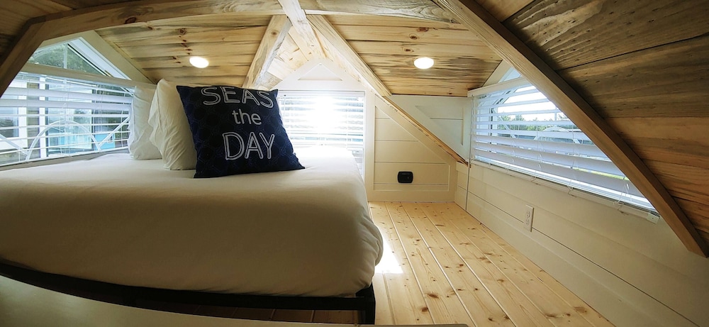 Premier House, Multiple Beds