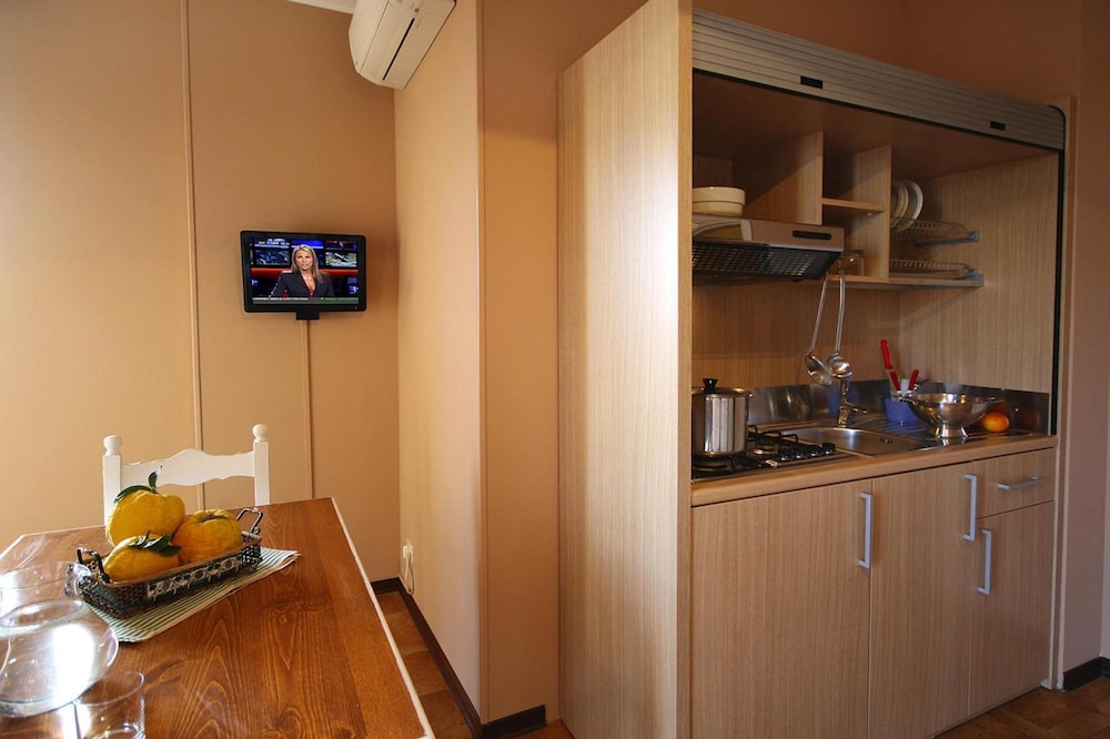 Comfort Apartment, 2 Bedrooms photo 3