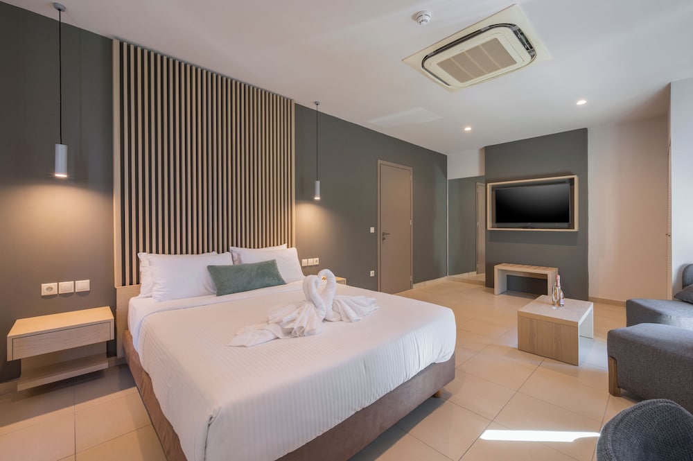 3 Bedroom Suite photo 3