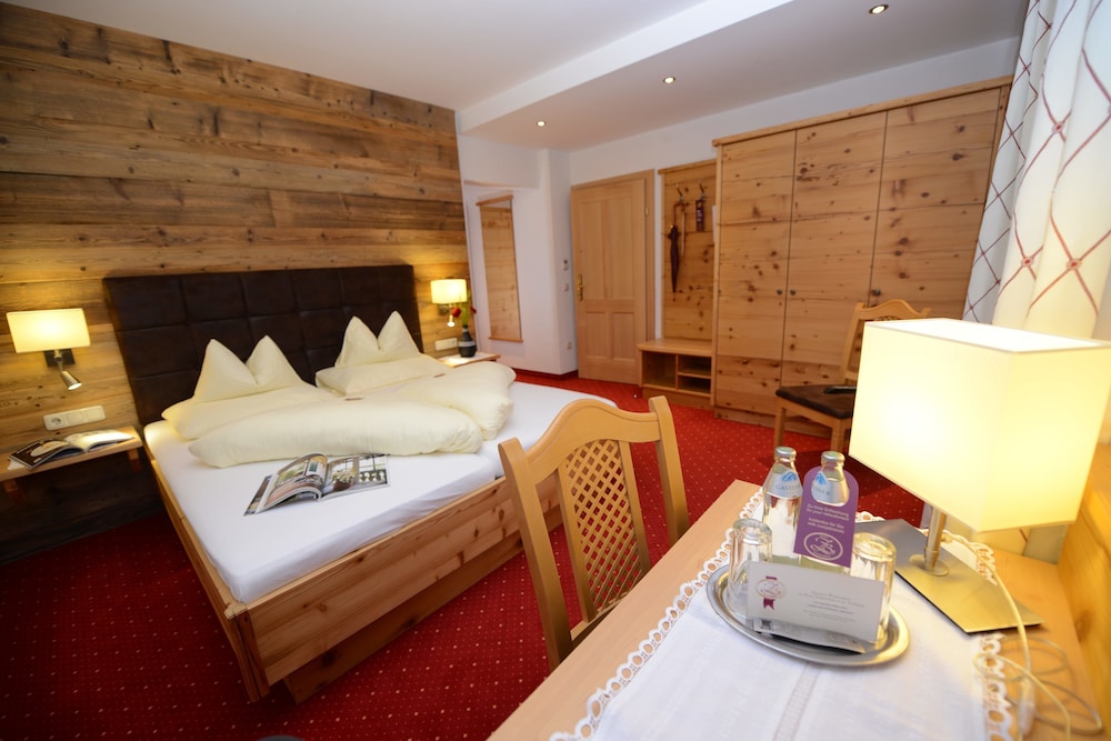 Classic Double Room photo 1