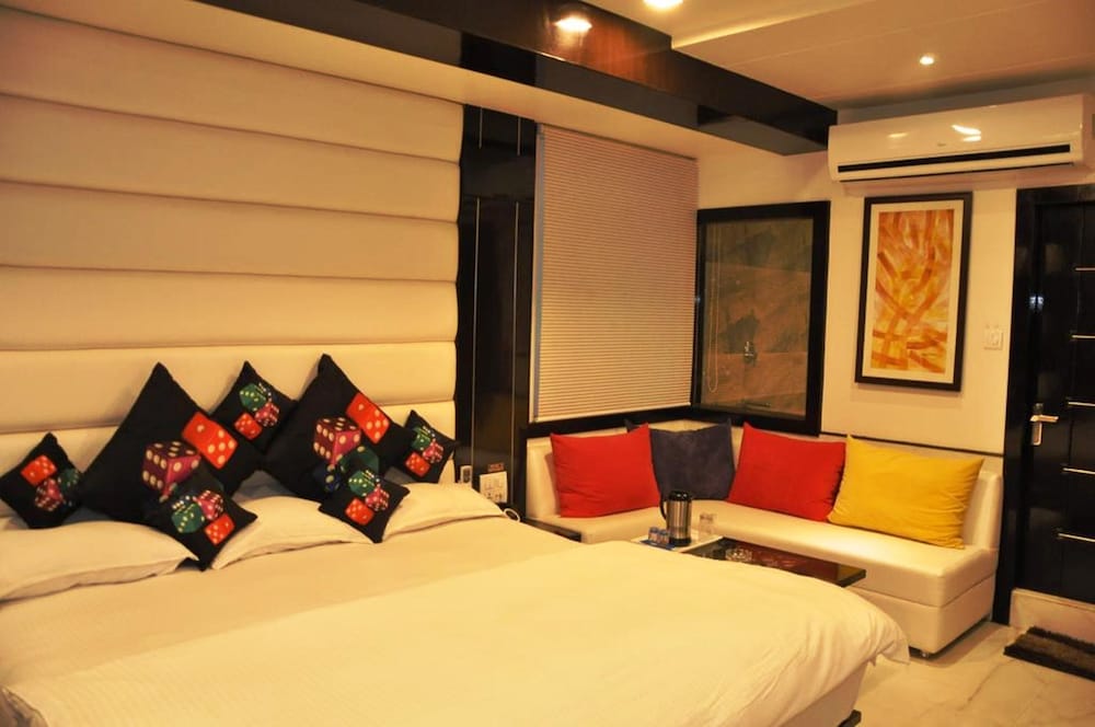 Deluxe Double Room, 1 Double Bed, Non Smoking photo 1
