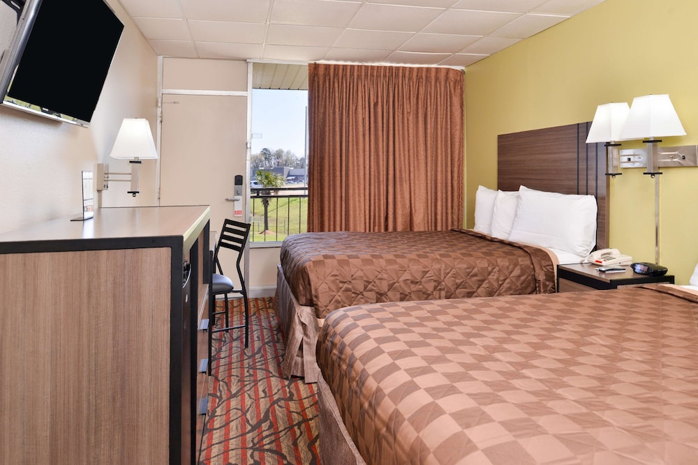 Room, 2 Double Beds, Non Smoking photo 3