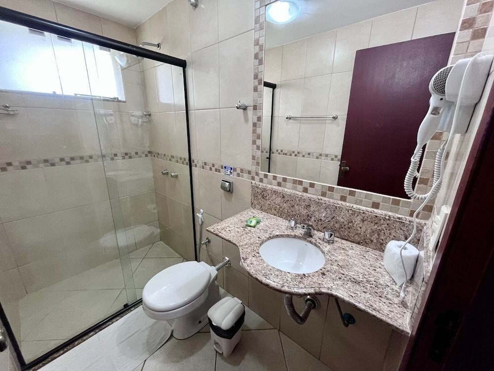 Deluxe Triple Room photo 2
