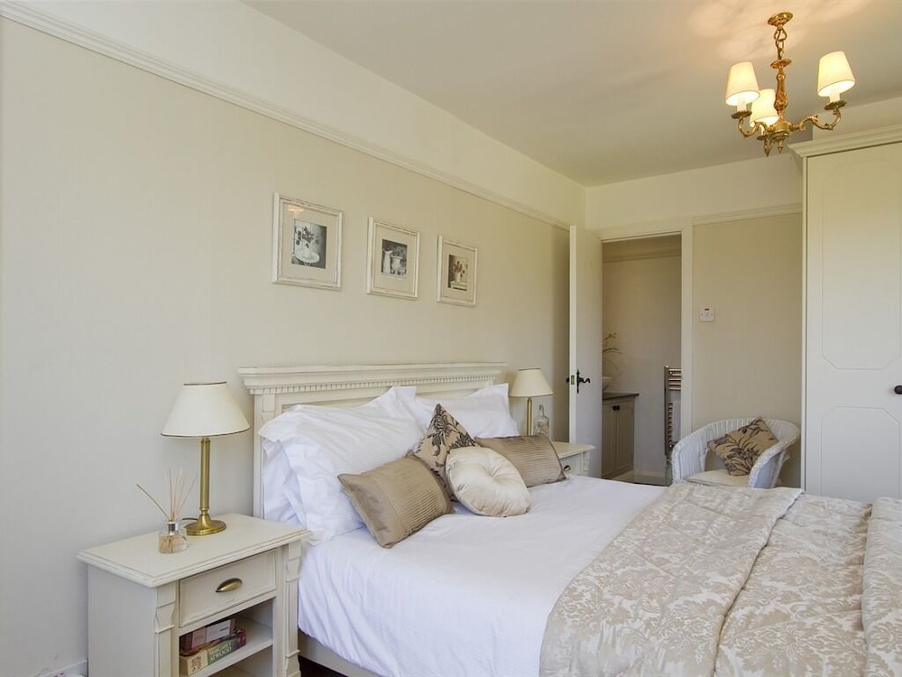 Superior Double Room, Ensuite photo 2