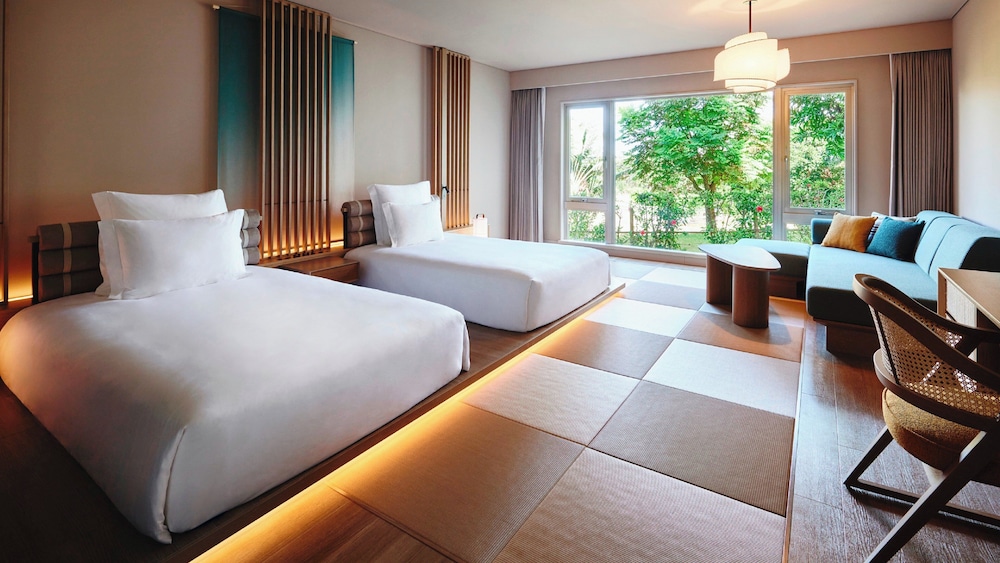 Classic Room, 2 Twin Beds (Coral Wing) - Photo 1