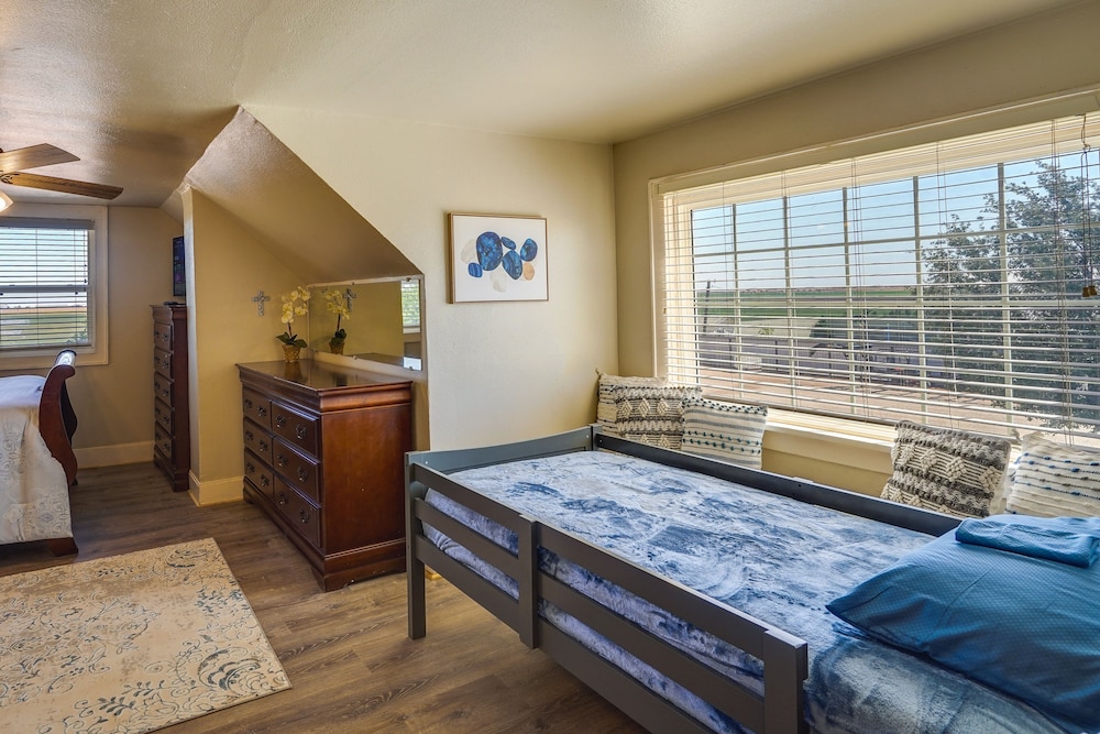 House (2 Bedrooms) photo 1
