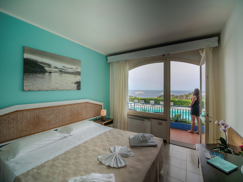 Family Room, Sea View