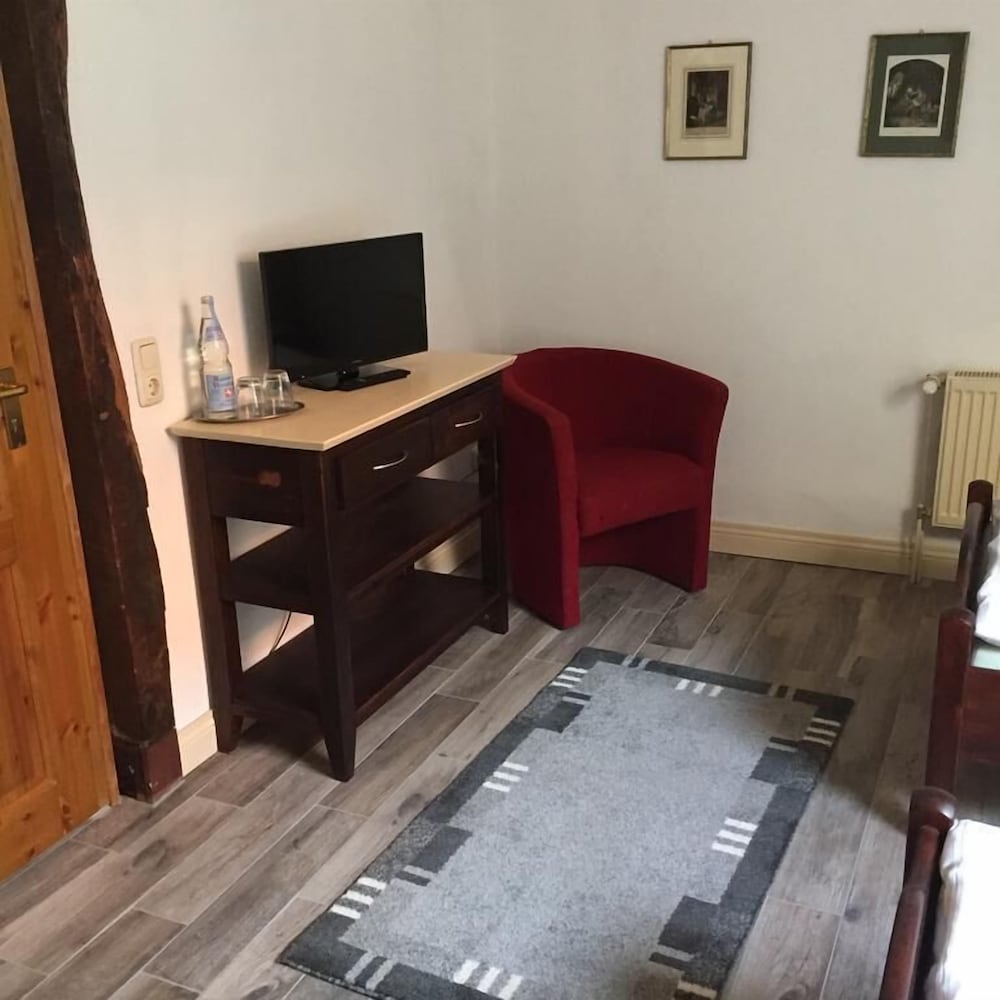 Apartment photo 2