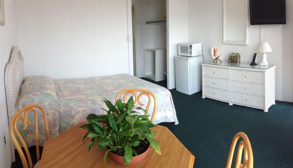 Suite, 1.5 Bedroom, Ocean View, 3rd Floor photo 1