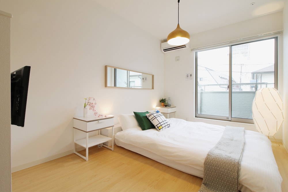 Condo, 2 Bedrooms (101)