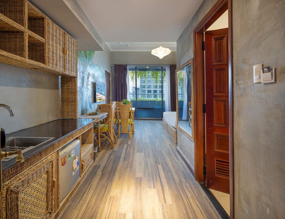 Family Room, Sea View - Photo 2