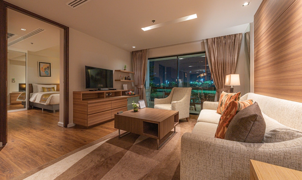 Executive Deluxe Suite - Free Suvarnabhumi Airport Transfer - Photo 7