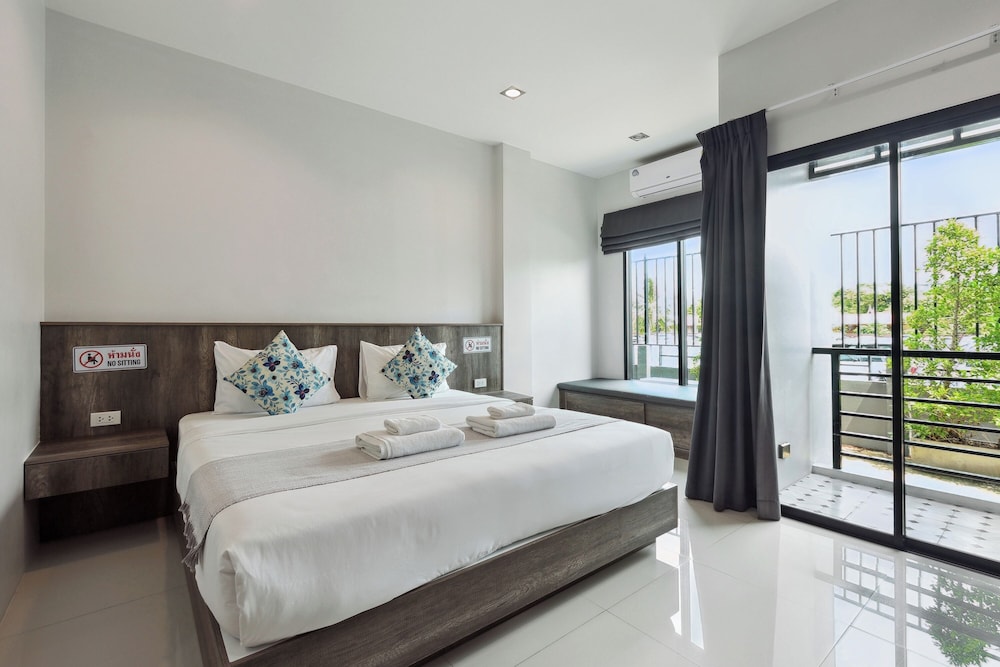 Double Room, Balcony - Photo 4