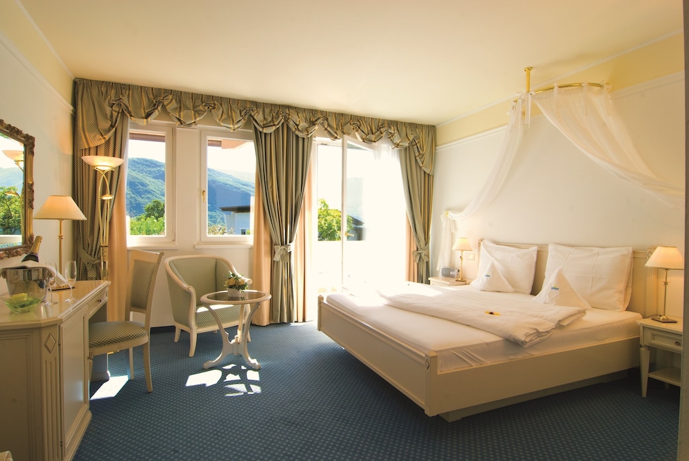 Classic Double Room, Balcony