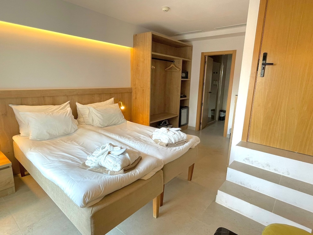 Double Room, Balcony, Sea View